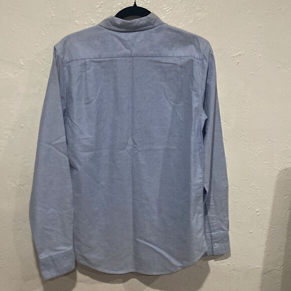 NWT Walt Disney World Blue Embroidered Mickey Button Down Shirt Small 100% cottn - Picture 2 of 7